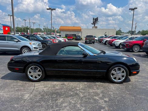 Used 2002 Ford Thunderbird RWD image 16