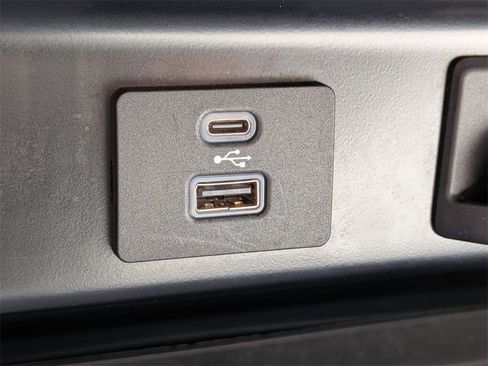 Used 2024 Ford F150 XLT w/ Tow/Haul Package image 22