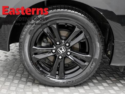 Used 2015 Honda CR-Z EX image 28
