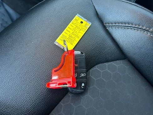 Used 2018 Jeep Compass Latitude w/ Popular Equipment Group image 43