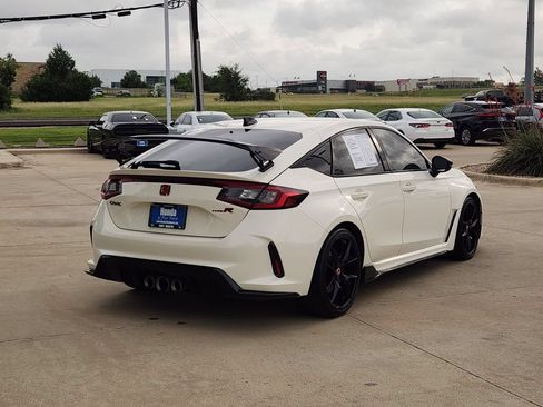 Certified 2025 Honda Civic Type R image 5
