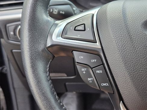 Used 2022 Ford Edge SEL w/ Convenience Package image 24