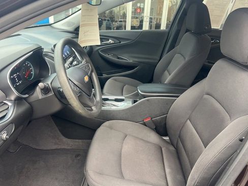 Used 2020 Chevrolet Malibu LT image 23