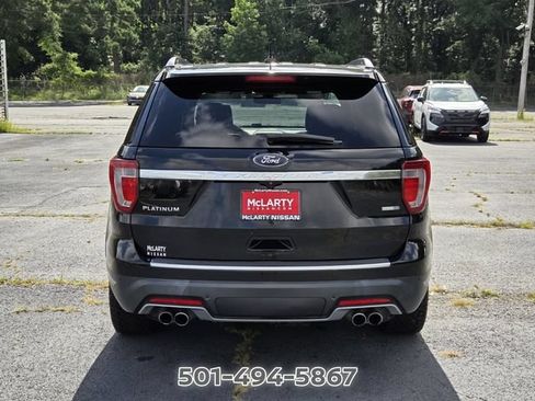 Used 2018 Ford Explorer Platinum AWD/4WD image 4