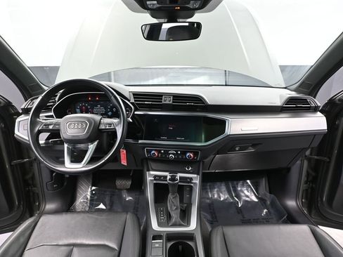 Used 2022 Audi Q3 2.0T Premium AWD/4WD image 25