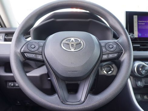 Certified 2025 Toyota RAV4 XLE AWD/4WD image 21