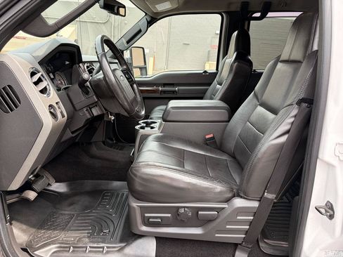 Used 2010 Ford F250 Lariat AWD/4WD image 23