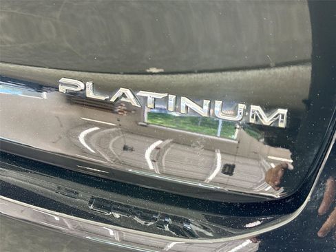 Certified 2024 Toyota Crown Platinum AWD/4WD image 15