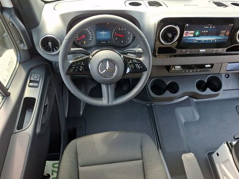 New 2026 Mercedes-Benz Sprinter 2500 image 8