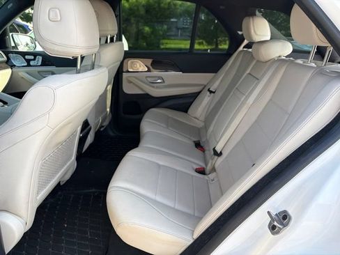 Used 2024 Mercedes-Benz GLE 350 4MATIC image 16