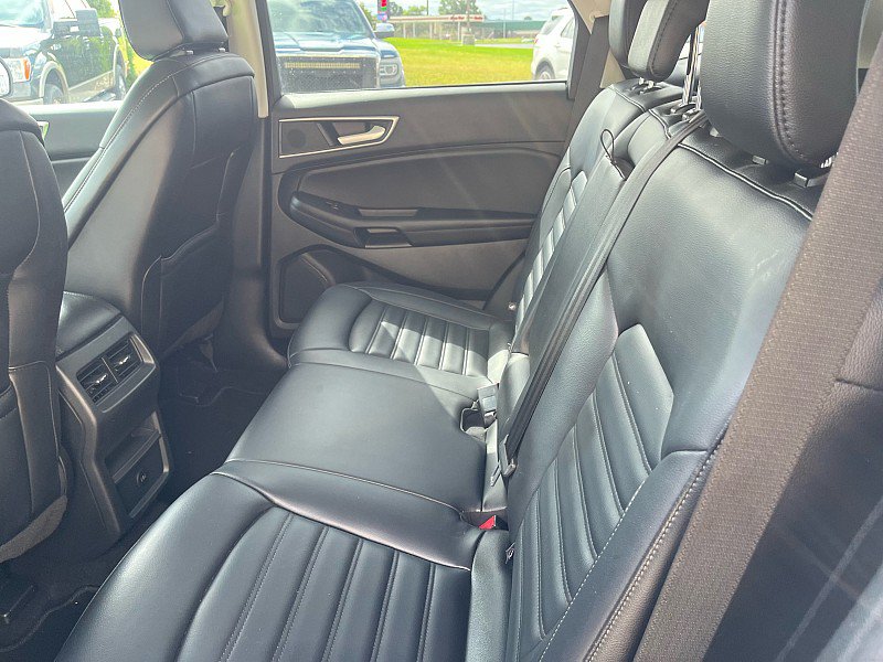 Used 2024 Ford Edge SEL AWD/4WD image 10