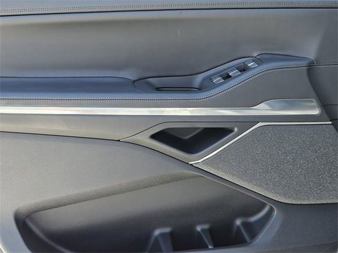 New 2025 Lincoln Navigator Reserve image 21