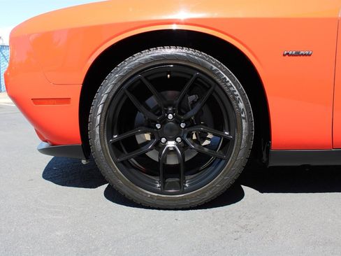 Used 2017 Dodge Challenger R/T w/ Blacktop Package RWD image 6