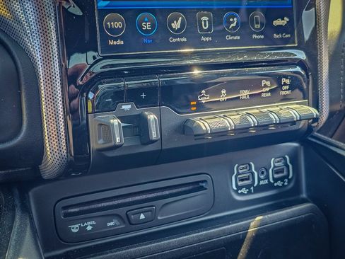 Used 2019 RAM 1500 Limited AWD/4WD image 33
