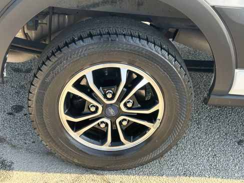 Used 2022 Ford Transit 350 XLT image 20