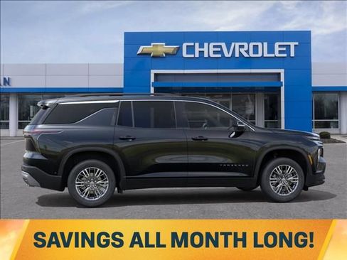 New 2026 Chevrolet Traverse LT w/ Driver Confidence Package FWD image 5