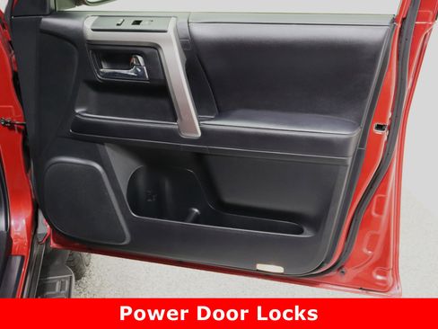 Used 2024 Toyota 4Runner SR5 image 35