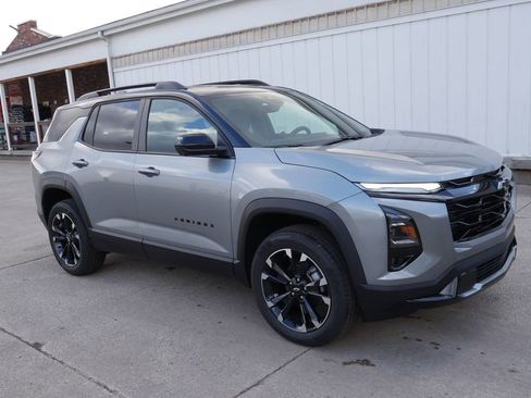 New 2026 Chevrolet Equinox RS image 2