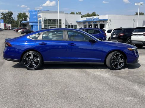 New 2025 Honda Accord Sport image 25