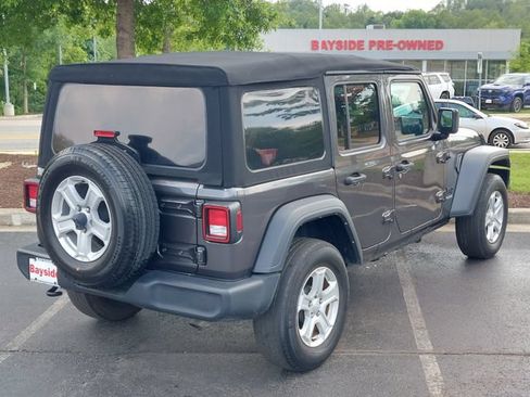 Used 2022 Jeep Wrangler Unlimited Sport AWD/4WD image 22