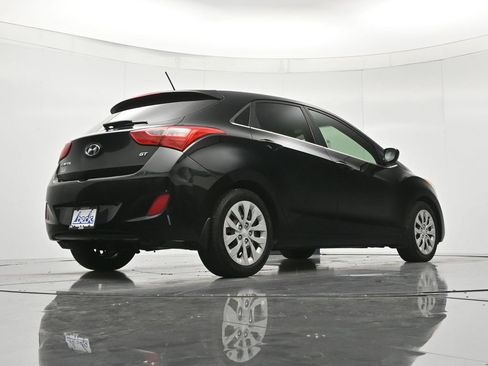 Used 2016 Hyundai Elantra GT FWD image 39