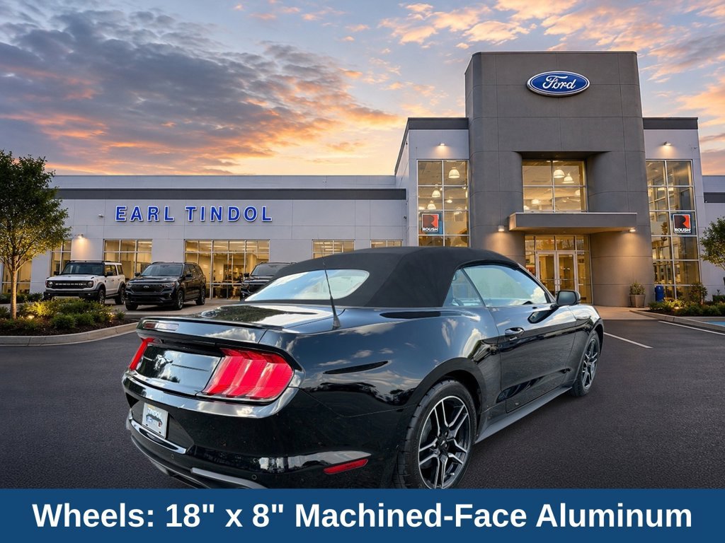 Used 2020 Ford Mustang Premium RWD image 7