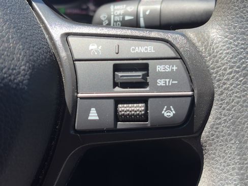 Used 2024 Honda Accord EX image 18
