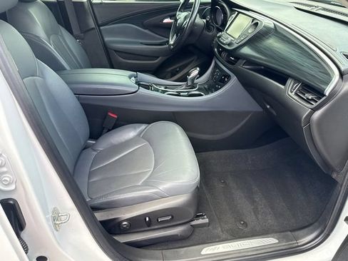 Used 2020 Buick Envision Essence FWD image 13