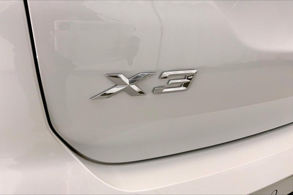 Certified 2024 BMW X3 xDrive30i w/ Premium Package AWD/4WD image 7