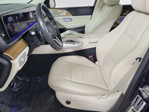 Used 2021 Mercedes-Benz GLS 450 4MATIC image 20