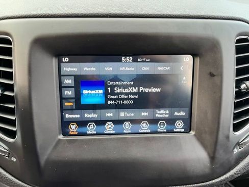 Used 2019 Jeep Compass Latitude w/ Cold Weather Group AWD/4WD image 29