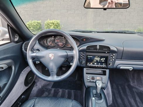 Used 2002 Porsche 911 Cabriolet image 25