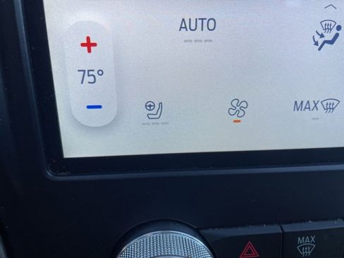 Used 2022 Ford Edge SEL w/ Sport Appearance Package image 24