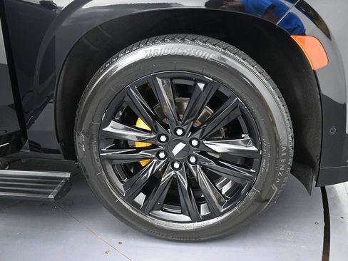Used 2021 Cadillac Escalade Sport w/ Driver Assist Tech Package AWD/4WD image 41