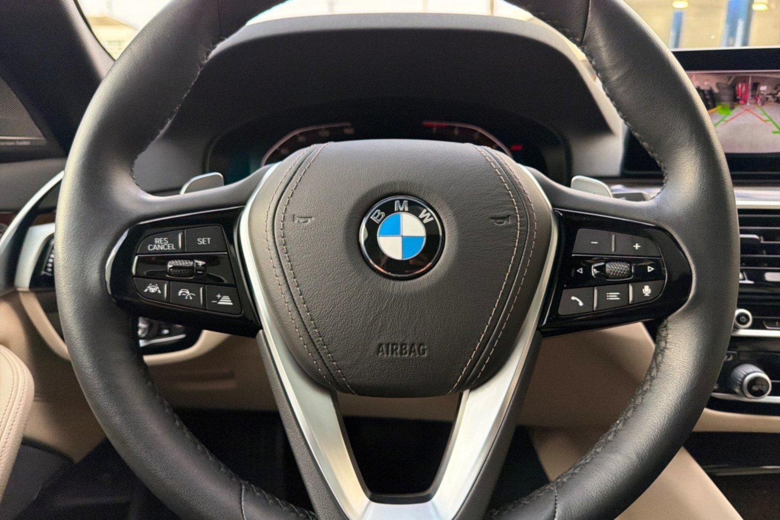 Used 2020 BMW 540i w/ Premium Package RWD image 22