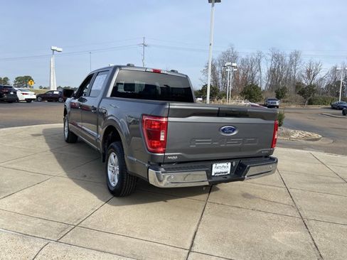 Used 2023 Ford F150 XLT image 8