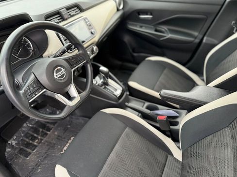 Used 2020 Nissan Versa SV image 13