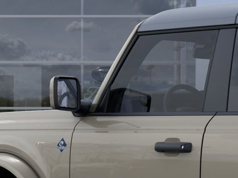 New 2026 Ford Bronco Outer Banks image 22