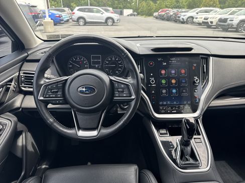 Used 2023 Subaru Outback Touring AWD/4WD image 2