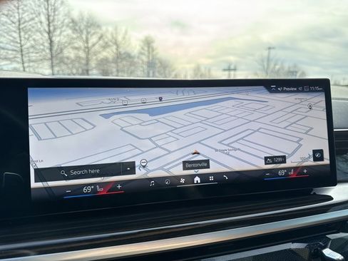 Certified 2025 BMW X5 sDrive40i image 15