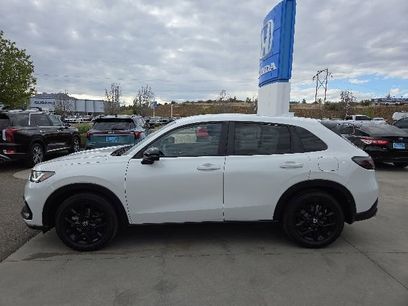 Used 2025 Honda HR-V Sport