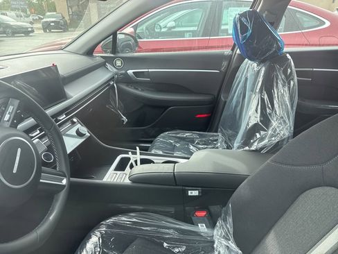 New 2026 Hyundai Sonata SEL AWD/4WD image 4