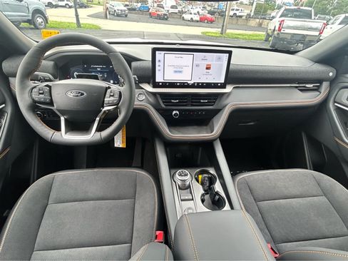 New 2026 Ford Explorer Tremor AWD/4WD image 13