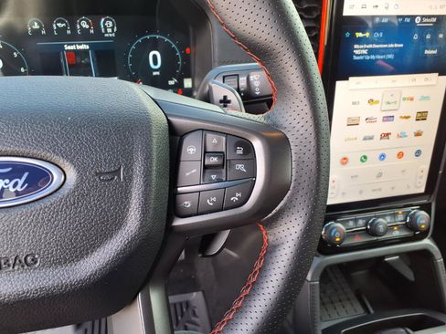 Used 2025 Ford Ranger Raptor AWD/4WD image 14