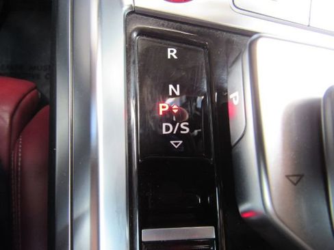 Used 2022 Audi e-tron S Prestige w/ Prestige Package image 54