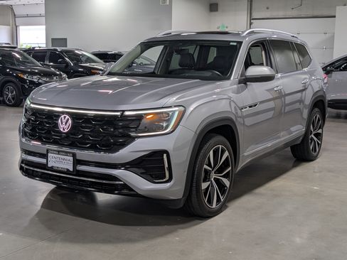 Used 2024 Volkswagen Atlas SEL Premium R-Line AWD/4WD image 7