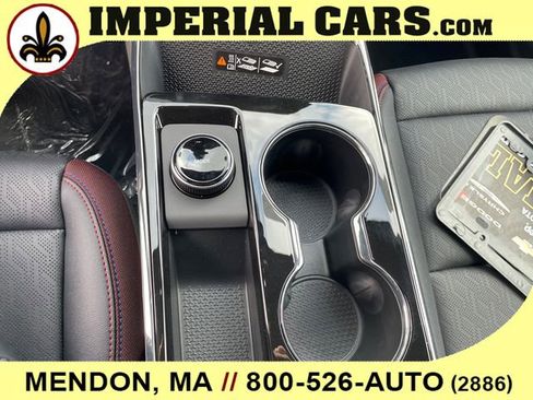 New 2026 Chevrolet Equinox RS w/ Convenience Package III AWD/4WD image 32