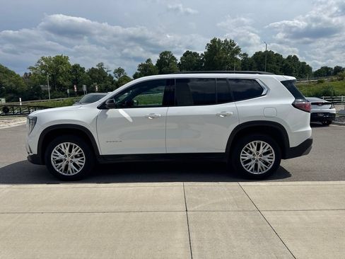 Used 2024 GMC Acadia Elevation AWD/4WD image 6