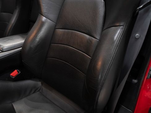 Used 2004 Honda S2000 image 11