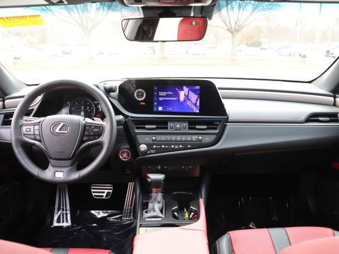 Used 2023 Lexus ES 350 F Sport image 15